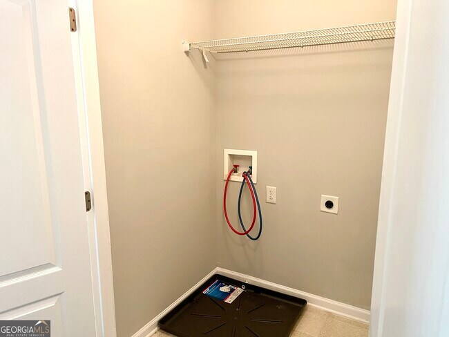 Building Photo - 140 Prattling Ct