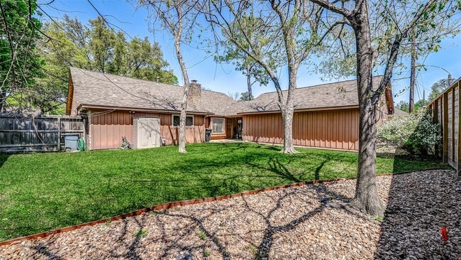 Building Photo - 12703 Rocky Meadow Dr