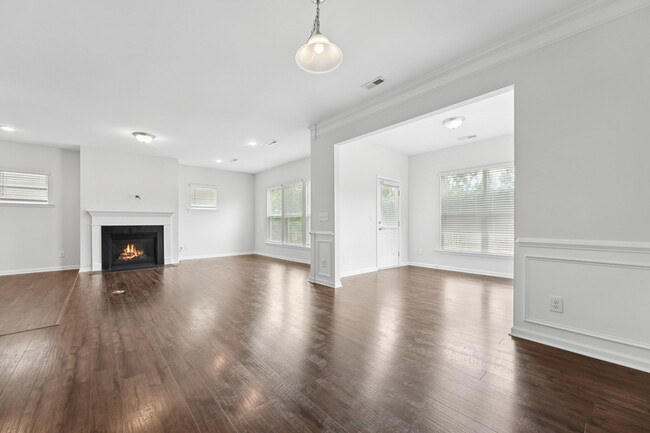 Building Photo - 3352 Bordwell Ridge Dr
