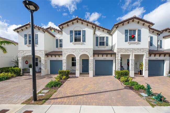 Building Photo - 12604 NW 23rd Pl