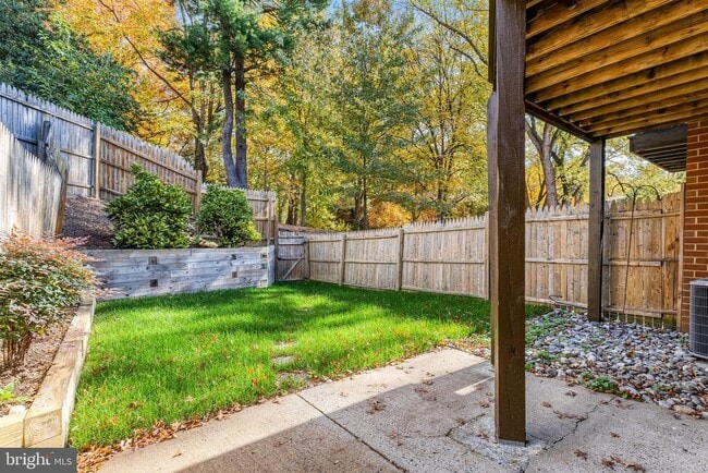 Building Photo - 4923 Casimir St