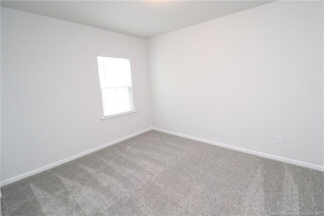 Building Photo - 756 Ben Ledi Ct