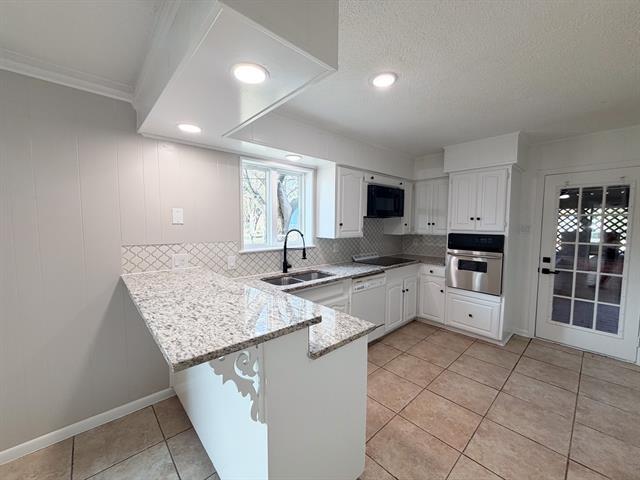 Building Photo - 509 Lake Park Ave