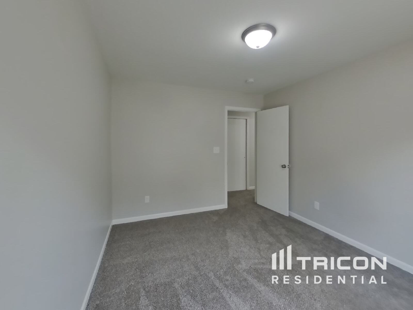 Building Photo - 6001 Liverpool Ln