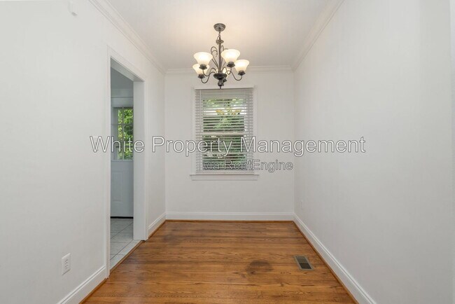 Building Photo - 564 Wakefield Dr
