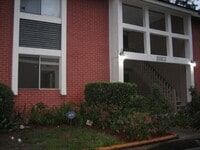 Building Photo - 1 Bed 1 Bath Condo