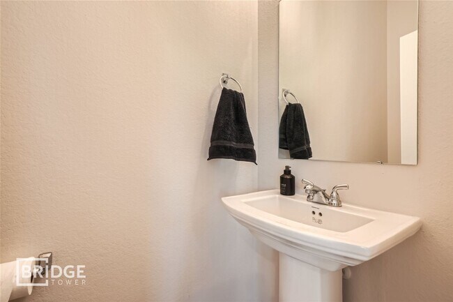 Building Photo - WESTON-33154 Oak Heights Place, Magnolia, ...