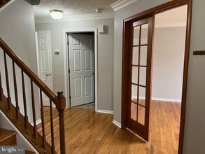 Building Photo - 9255 Matthew Dr