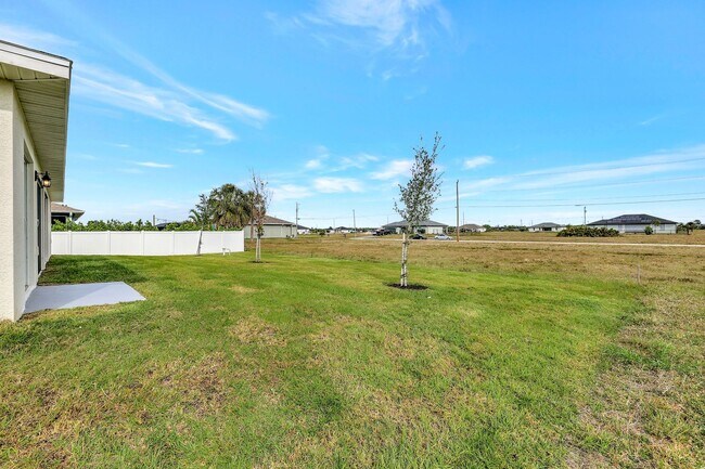 Building Photo - 3809 NW 38th St
