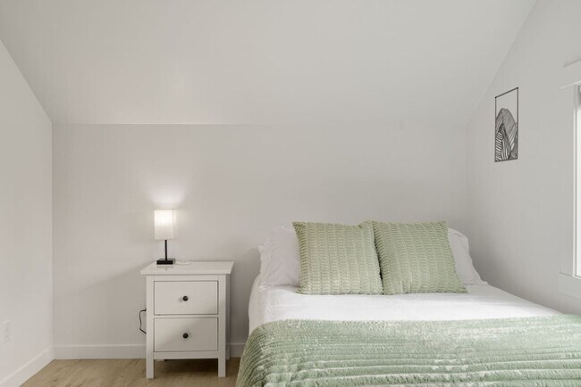 Building Photo - 3413 N 8th St