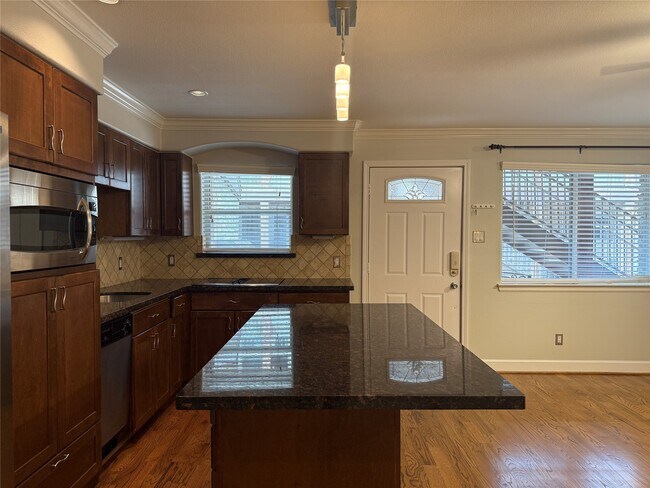 Building Photo - 1447 Heights Blvd