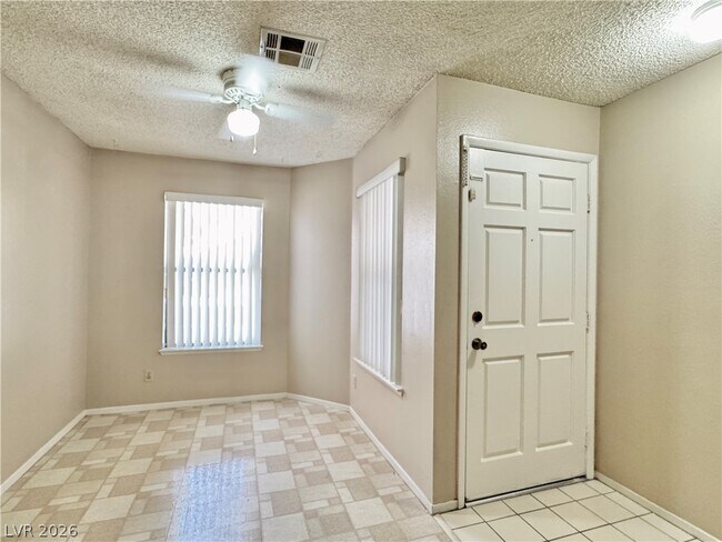 Building Photo - 304 Crosswind Way