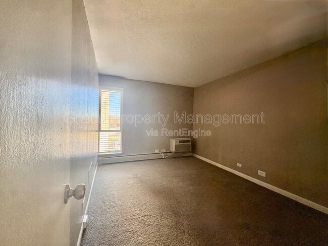 Building Photo - 407 Eudora St