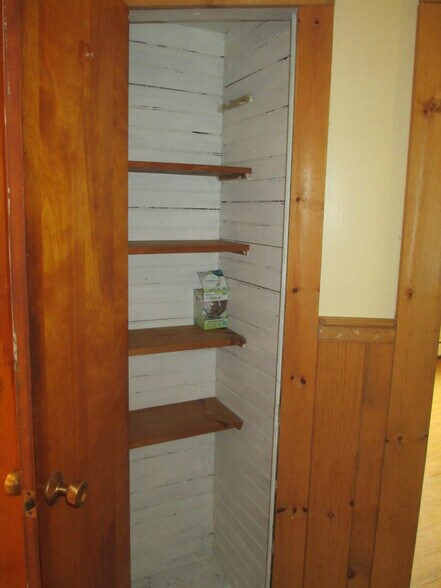 2nd Pantry - 235 Pleasant St