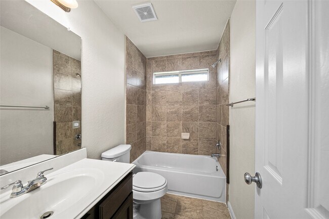 Building Photo - 3203 Windsor Ranch Ln