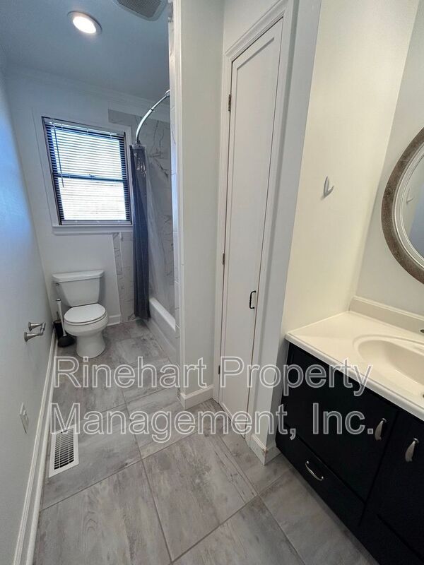 Building Photo - 410 Williamson St