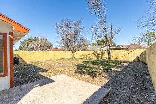 Building Photo - 12710 Copper Mill Dr