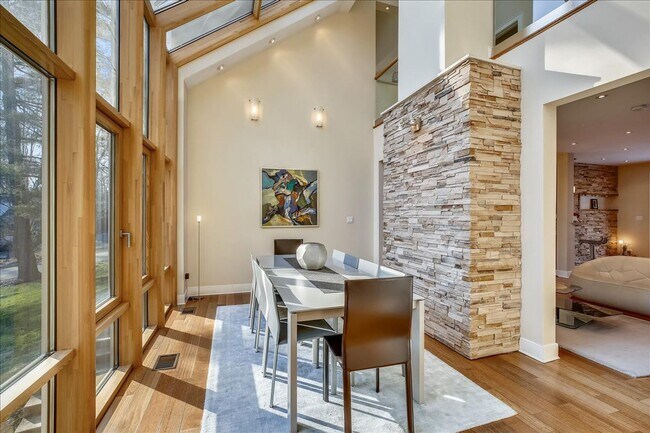 Building Photo - INCREDIBLE 6BR Home in Cabin John. Priced ...