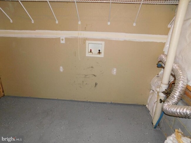 Building Photo - 10110 Heriot Row Ct