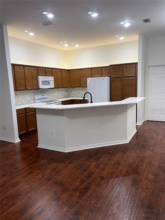 Building Photo - 2614 Dartford Terrace