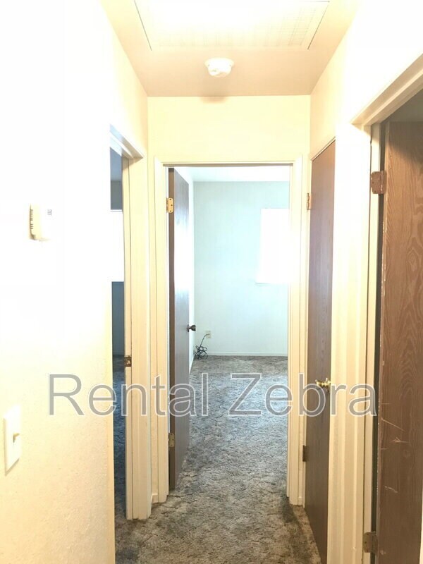Building Photo - 3357 San Ramon Ct