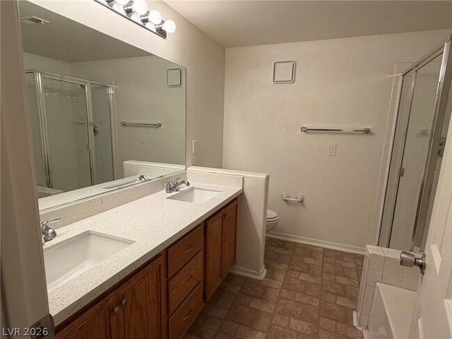 Building Photo - 2201 Ramsgate Dr