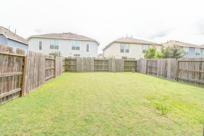Building Photo - 22623 Judge Davis Ct