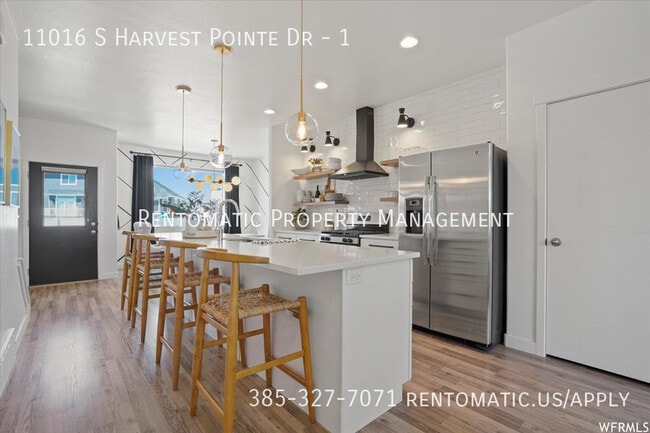 Building Photo - 11016 Harvest Pointe Dr