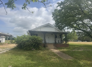 Building Photo - 6352 Noah Curtis St