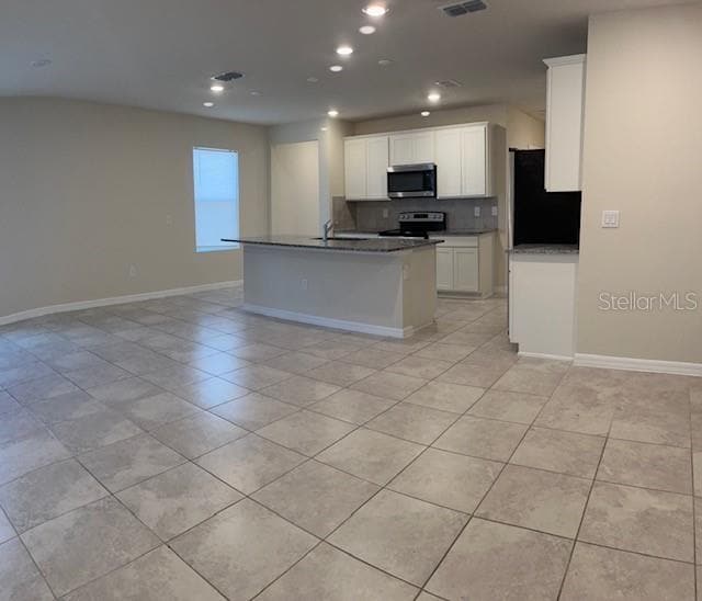 Building Photo - 1289 Regal King Dr