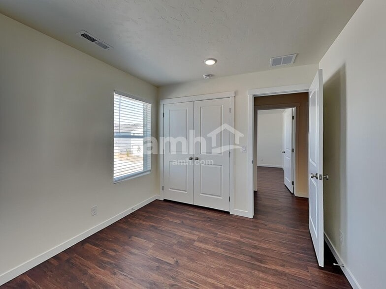 Building Photo - 9491 W Shumard St