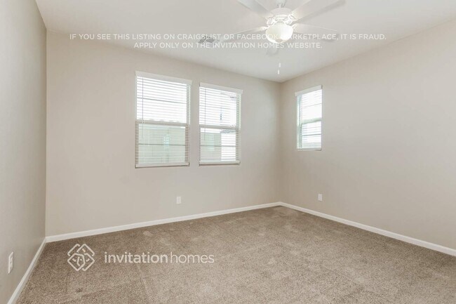 Building Photo - 5023 N 189th Glen