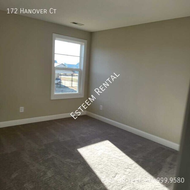 Building Photo - 172 Hanover Ct