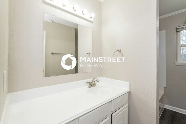 Building Photo - 3 Bedroom Pet-Friendly Home in North Richland Hills, TX with Main Street Renewal