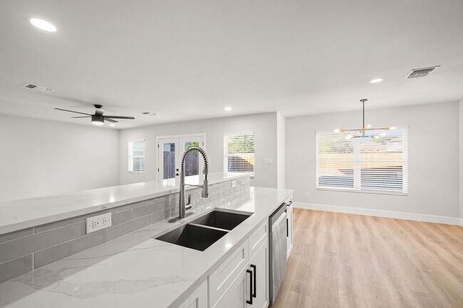 Building Photo - “Newly Remodeled 4BR Home in Prime San Antonio Location”