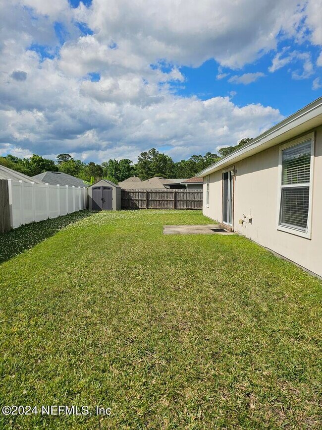 Building Photo - 1276 Winding Brook Court