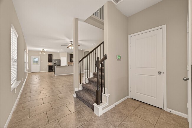 Building Photo - 2510 Meerstad Ln