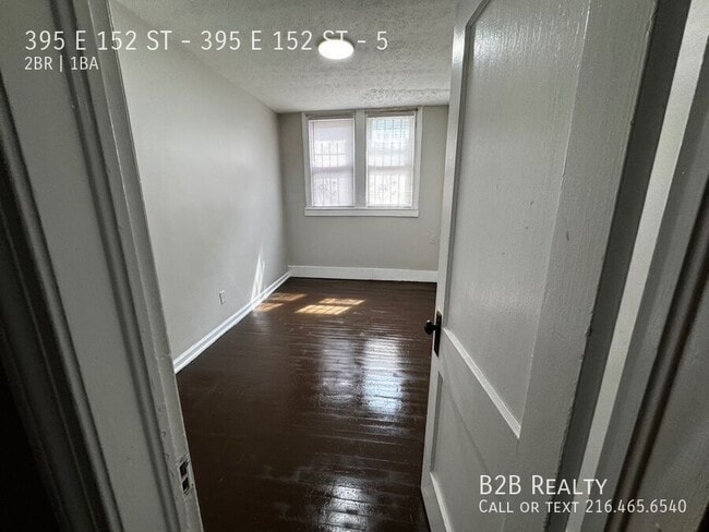 Building Photo - 395 E 152nd St