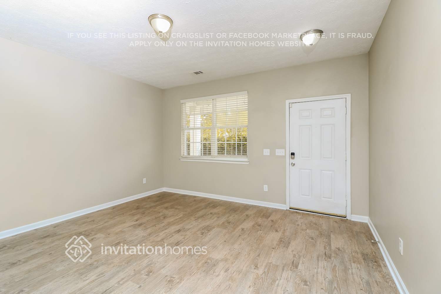 Building Photo - 2718 Farmstead Ct