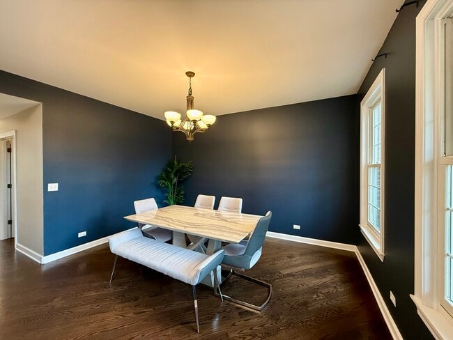 Building Photo - 354 Baltimore Dr