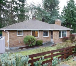 Building Photo - 10832 35th Ave SW
