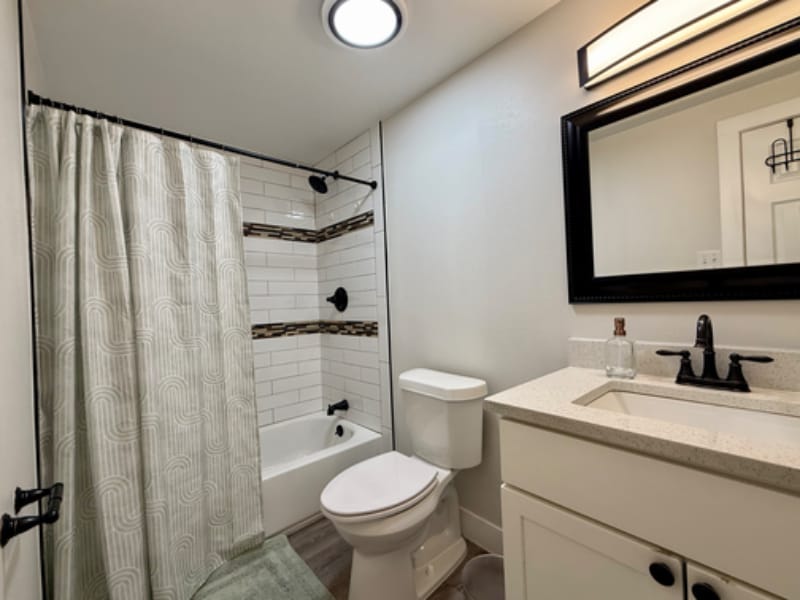 Building Photo - 9989 Dodge Dr