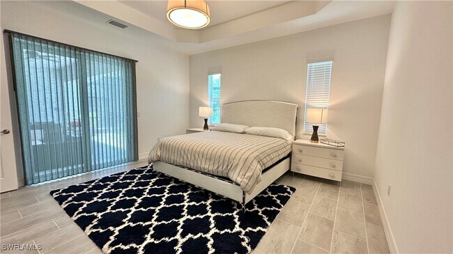 Building Photo - 14105 Blue Bay Cir