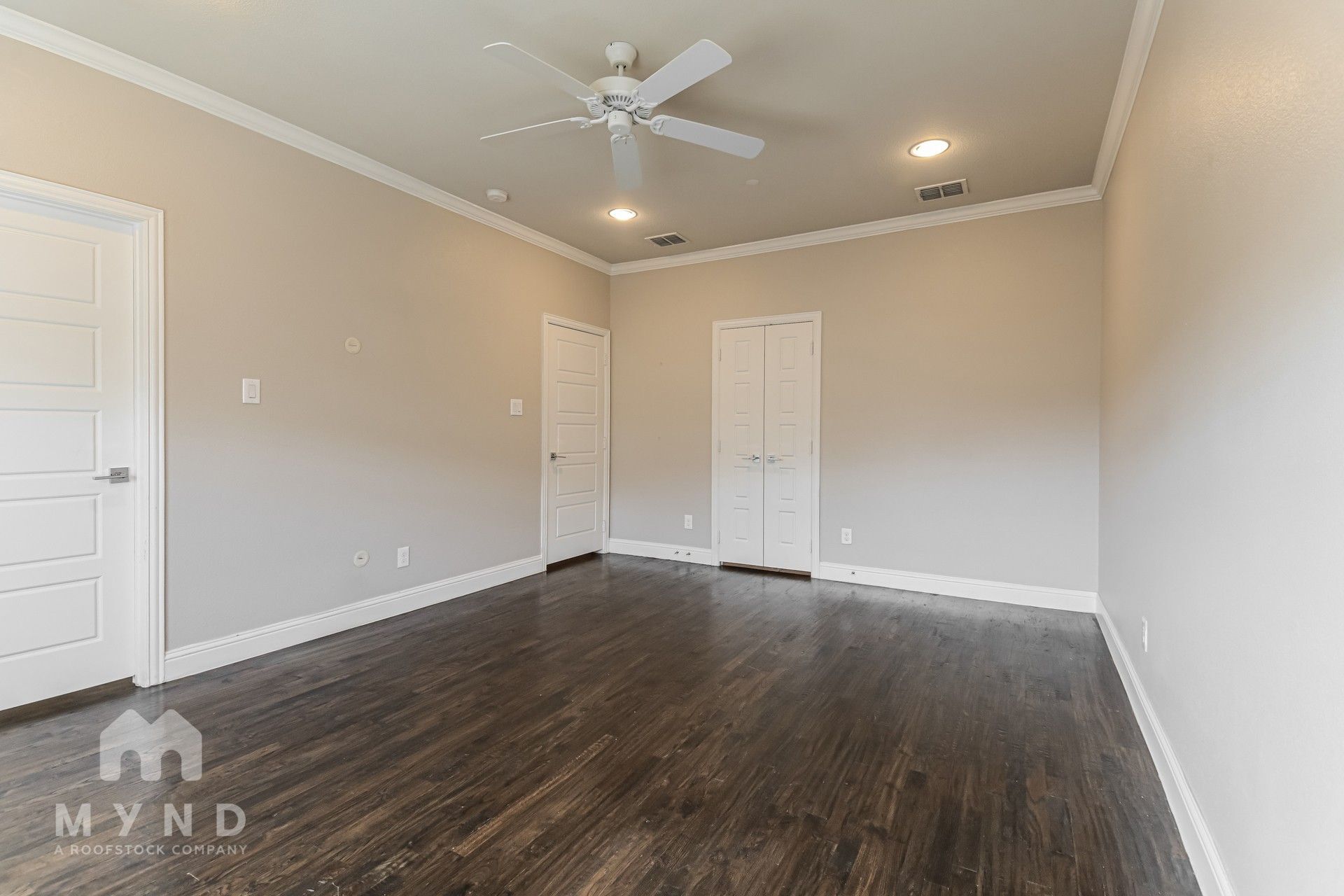 Building Photo - 2805 Lindale Dr