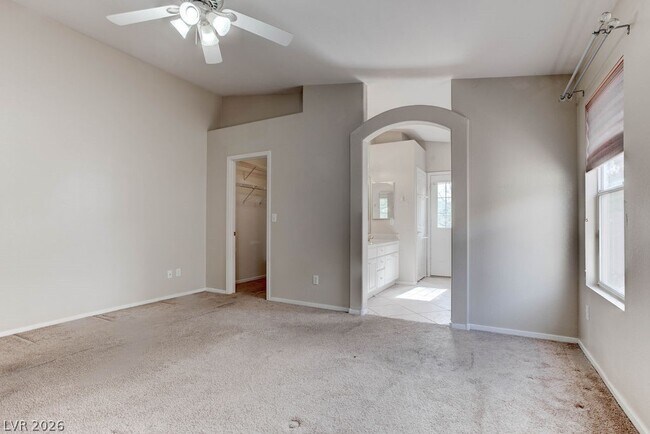 Building Photo - 1460 Dragon Rock Dr