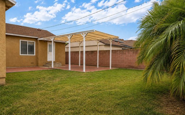Building Photo - 5439 Bonfair Ave
