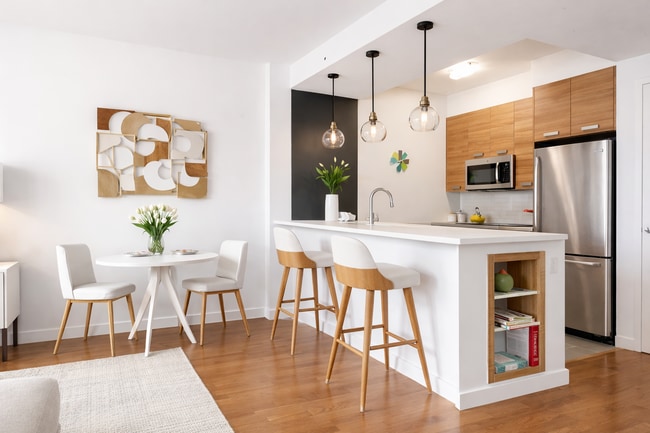 Interior Photo - 22 Caton Place