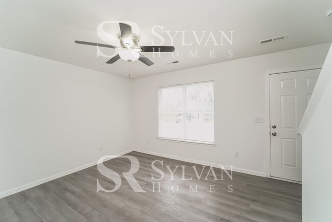 Building Photo - The Lifestyle You Deserve.