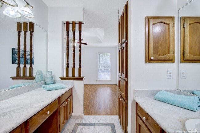 Building Photo - 5538 Timber Canyon St