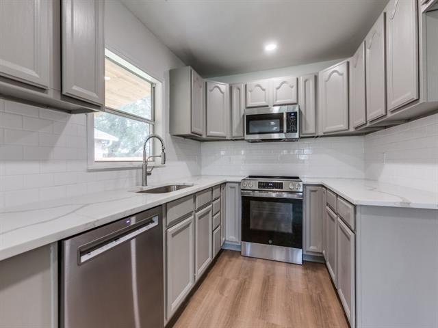 Building Photo - 2032 Meadfoot Rd